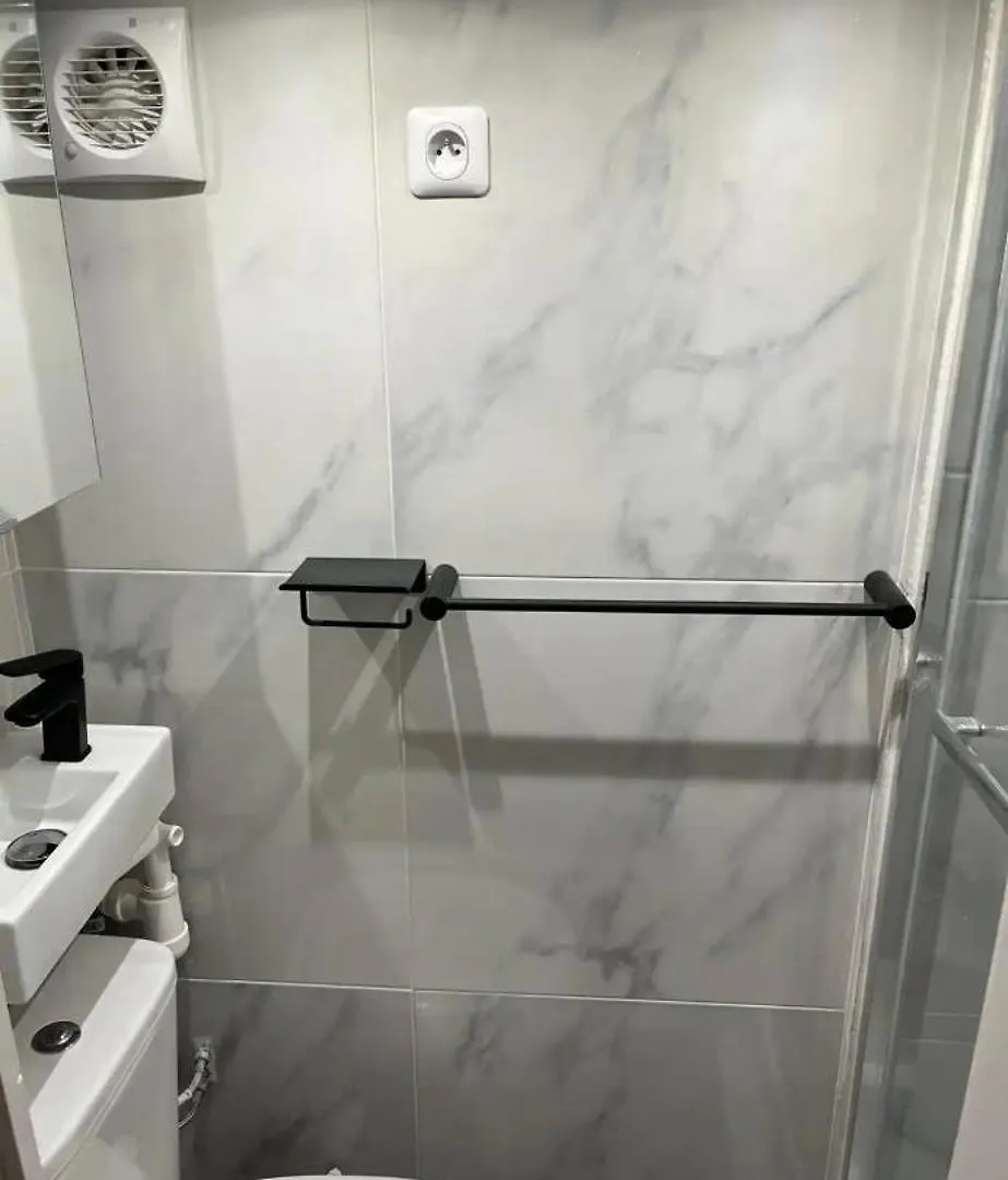Studio Hyper Centre Paris 14E Apartment France